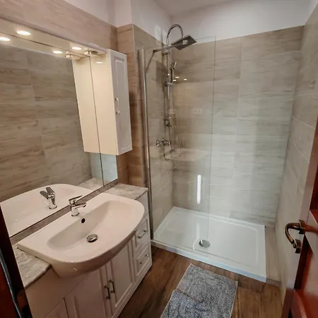 Apartmán Kz Sajat Partszakasszal